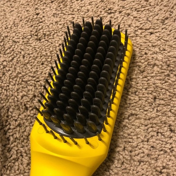 Drybar heat straightening Brush - Picture 2 of 4